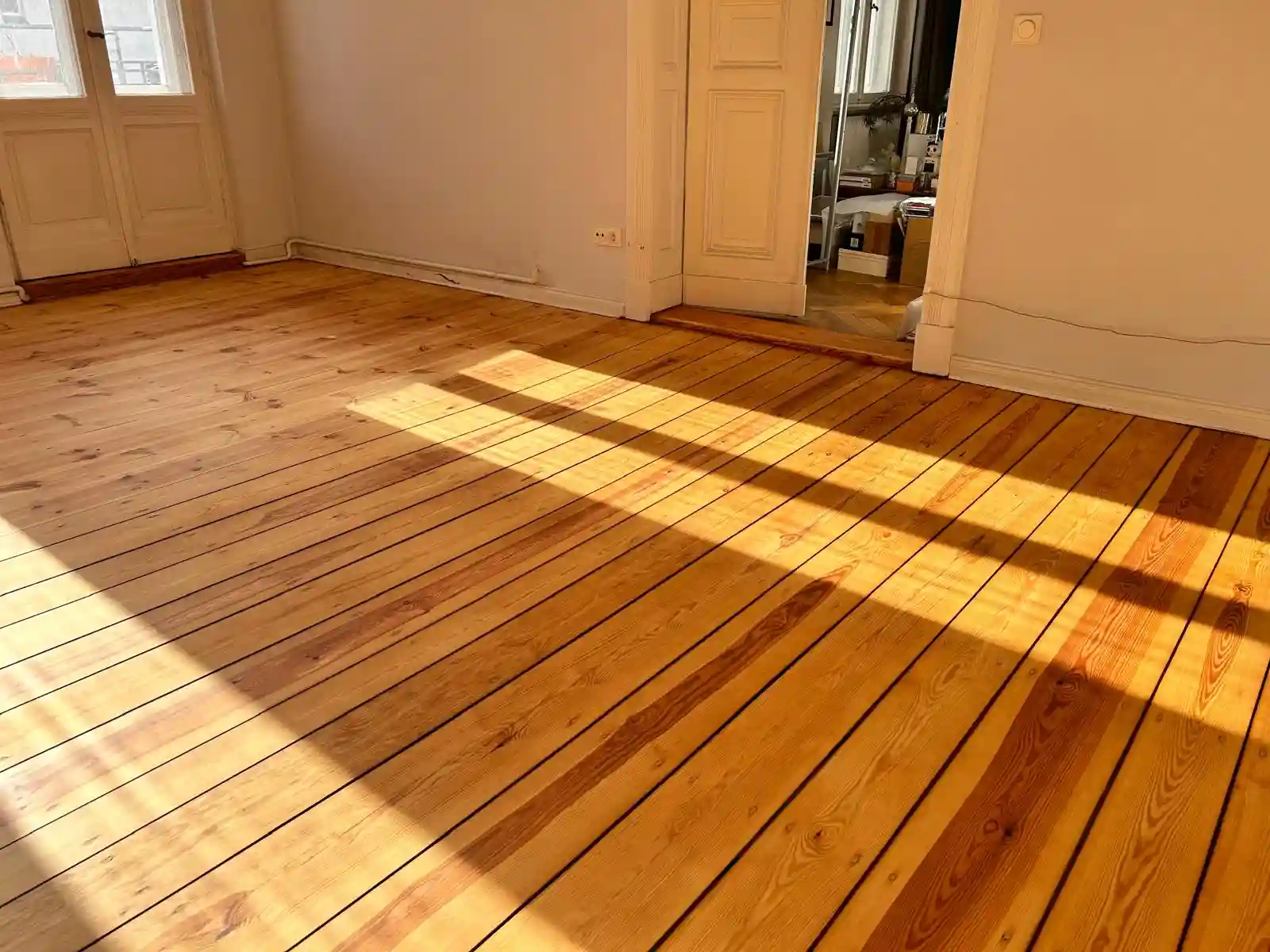 Landhausdielen verlegt Berlin - Dielen vom Parkettleger